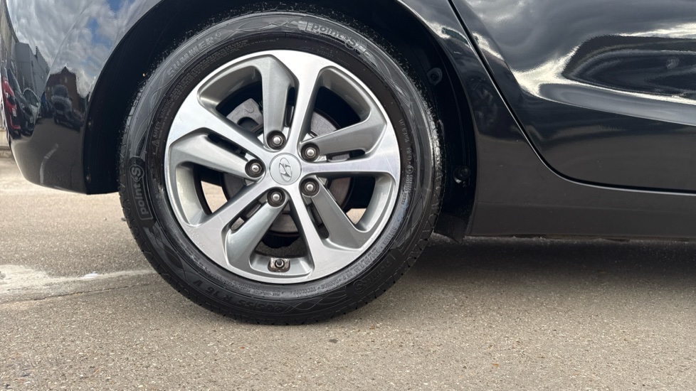 Hyundai i30 1.6 SE Nav 5dr Auto Petrol Hatchback - Image 7