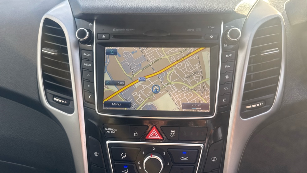 Hyundai i30 1.6 SE Nav 5dr Auto Petrol Hatchback - Image 12