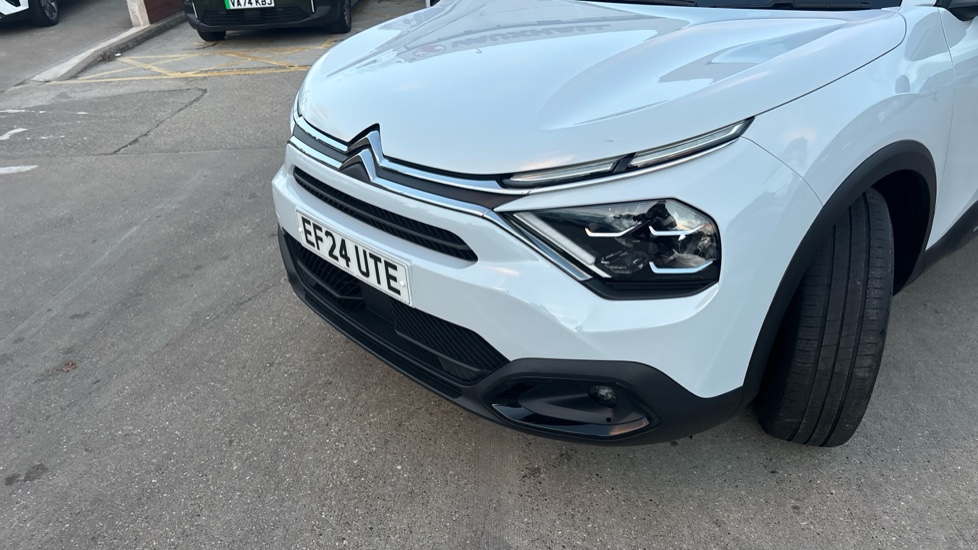Citroen C4 1.2 PureTech [130] Plus 5dr Petrol Hatchback - Image 43