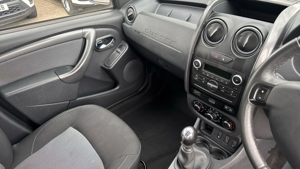 Dacia Duster 1.5 dCi 110 Laureate 5dr Diesel Estate - Image 14