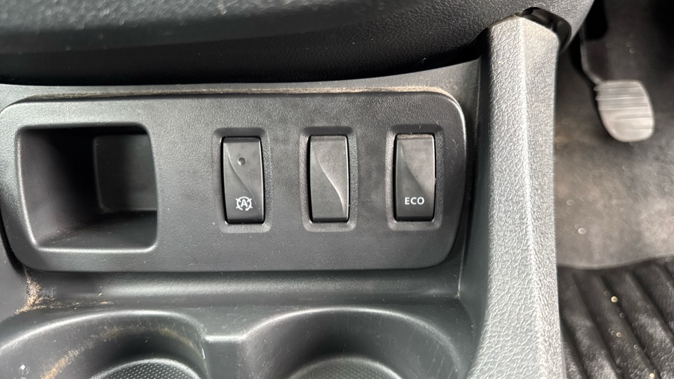 Dacia Duster 1.5 dCi 110 Laureate 5dr Diesel Estate - Image 26