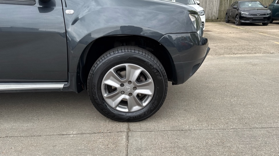 Dacia Duster 1.5 dCi 110 Laureate 5dr Diesel Estate - Image 33