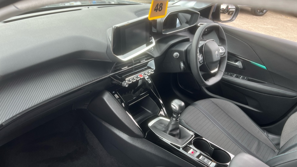 Peugeot 208 1.2 PureTech 100 Allure Premium 5dr Petrol Hatchback - Image 9