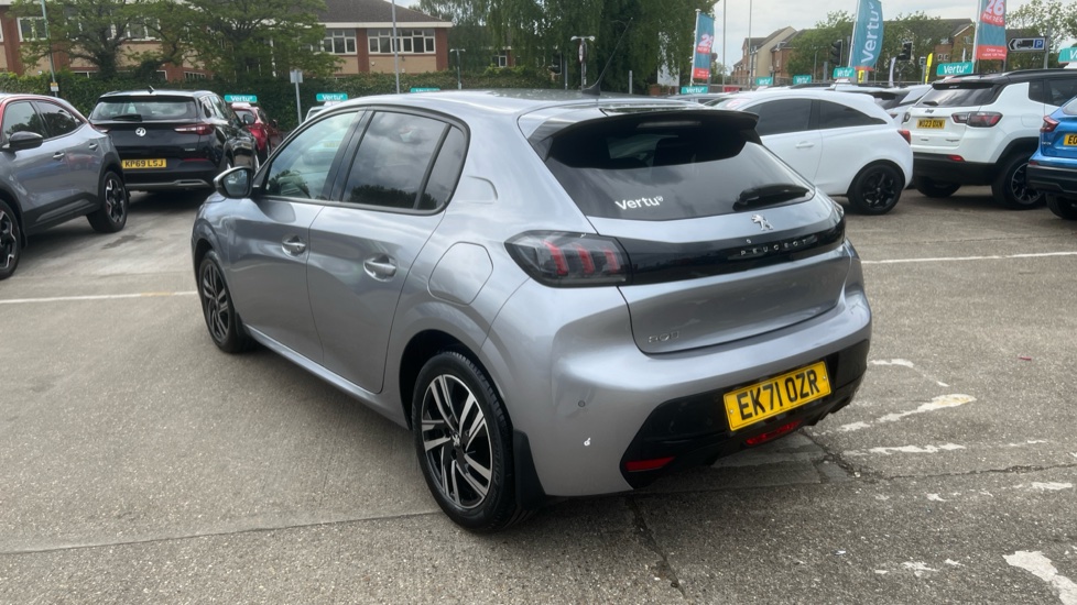 Peugeot 208 1.2 PureTech 100 Allure Premium 5dr Petrol Hatchback - Image 42