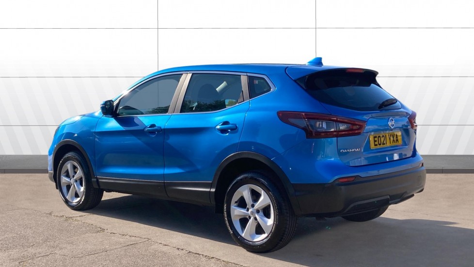 Nissan Qashqai 1.3 DiG-T 160 [157] Acenta Premium 5dr DCT Petrol Hatchback - Image 2