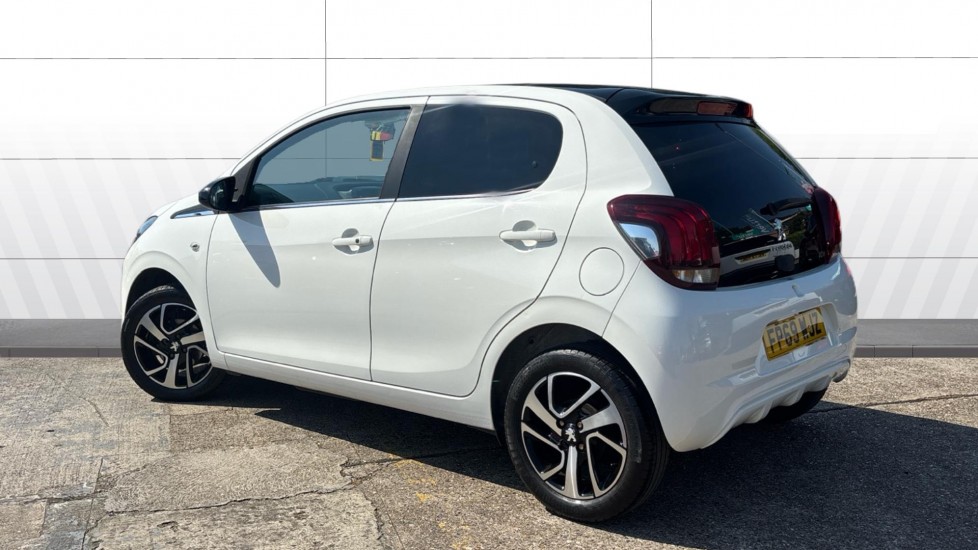 Peugeot 108 1.0 72 Allure 5dr Petrol Hatchback - Image 2