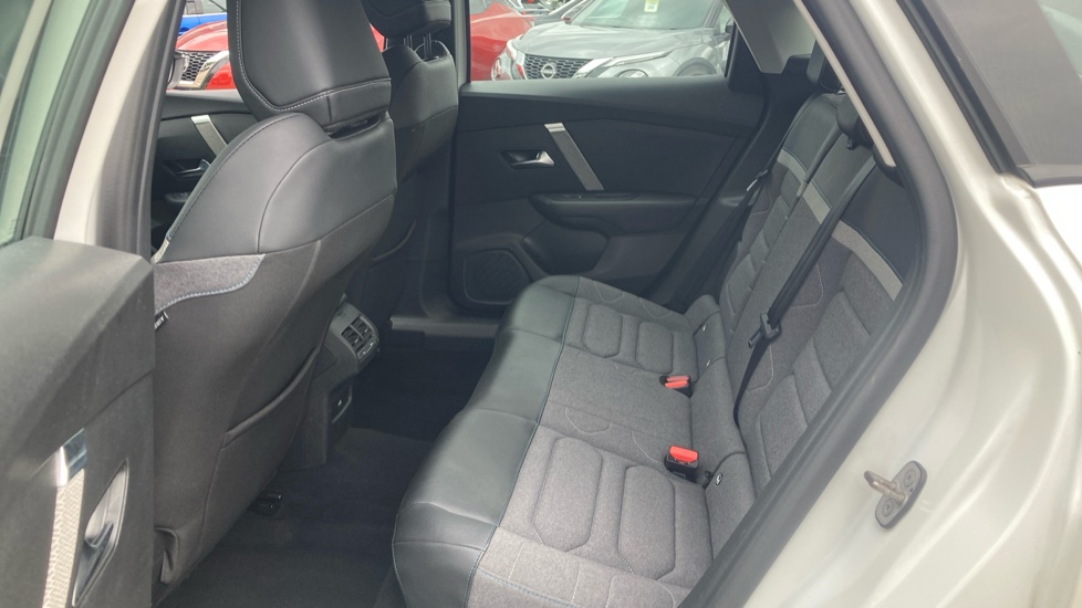 Citroen C4 1.2 PureTech You 5dr Petrol Hatchback - Image 16