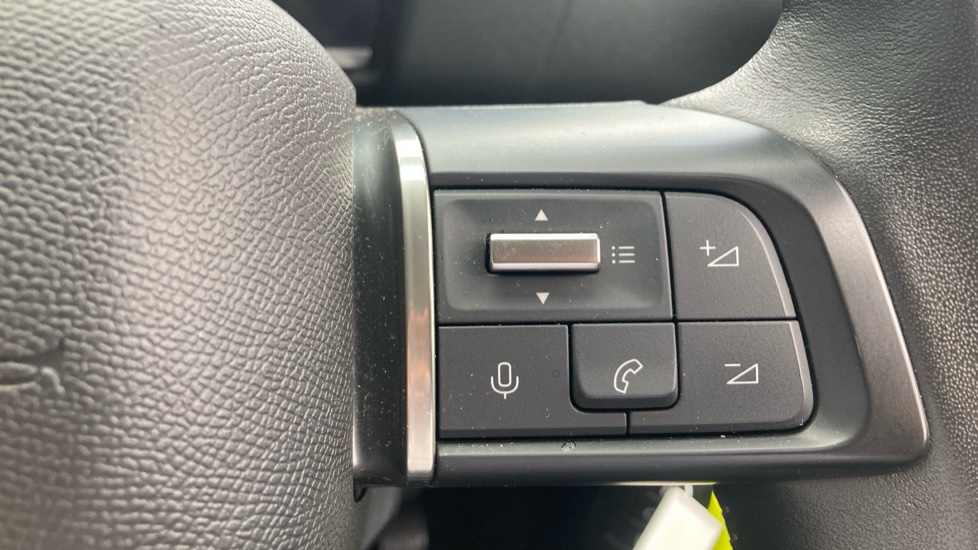 Citroen C4 1.2 PureTech You 5dr Petrol Hatchback - Image 22