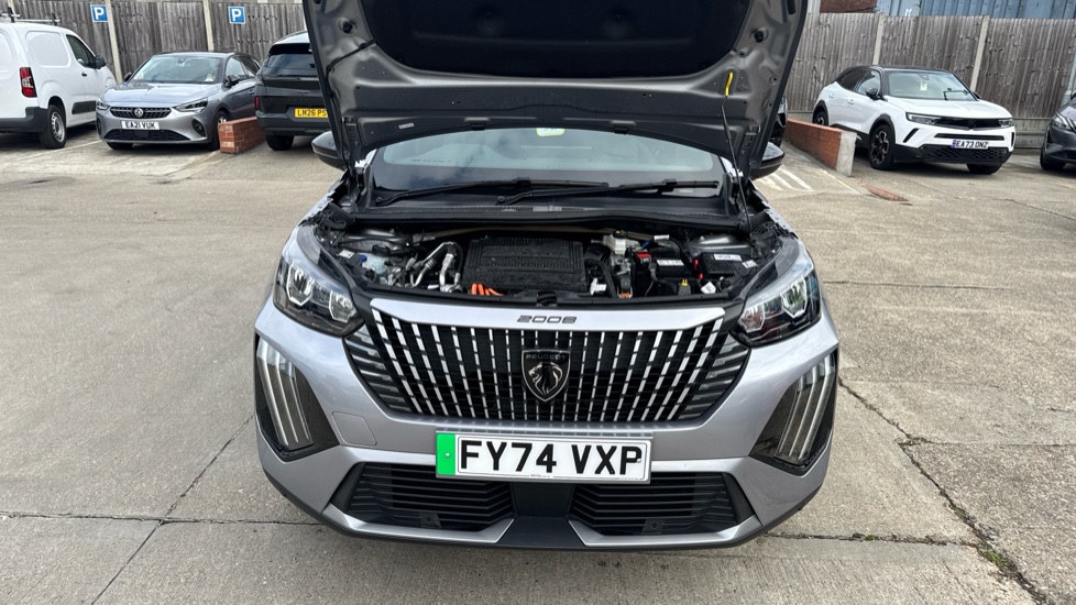 Peugeot 2008 100kW Allure 50kWh 5dr Auto Electric Estate - Image 8