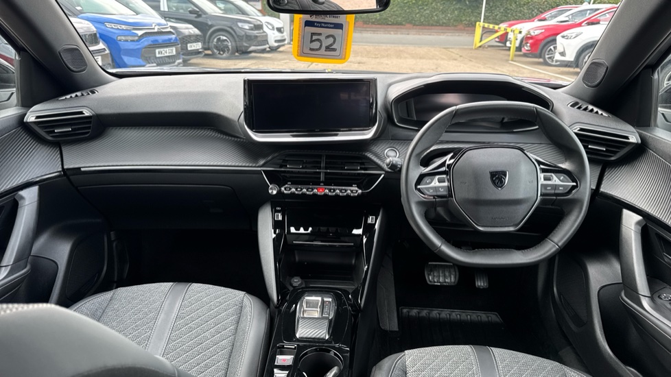 Peugeot 2008 100kW Allure 50kWh 5dr Auto Electric Estate - Image 10