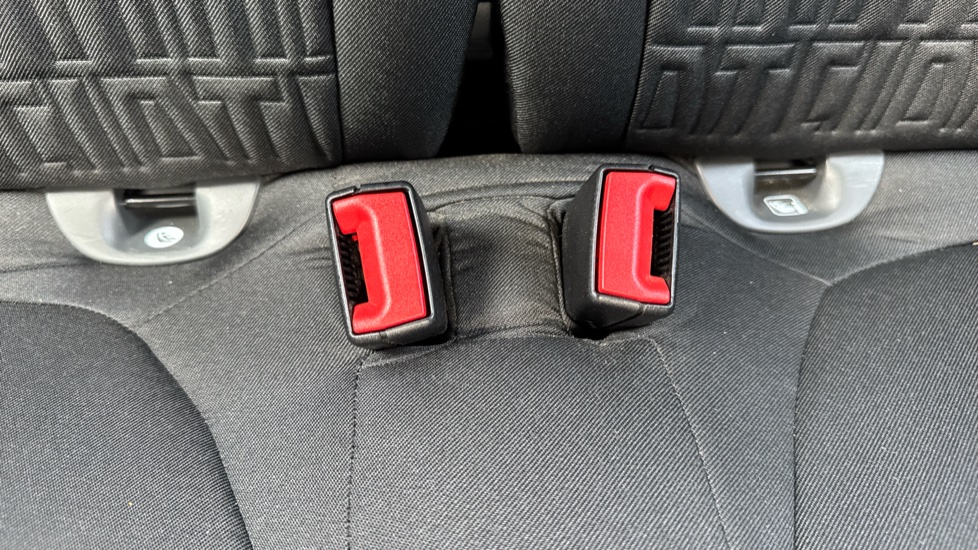 Fiat 500 1.0 Mild Hybrid 2dr Petrol Convertible - Image 17