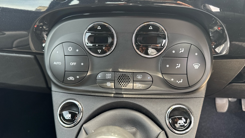 Fiat 500 1.0 Mild Hybrid 2dr Petrol Convertible - Image 21