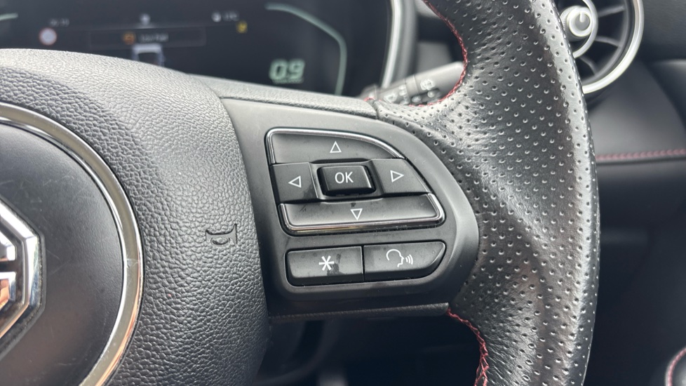 MG HS 1.5 T-GDI Excite 5dr DCT Petrol Hatchback - Image 22