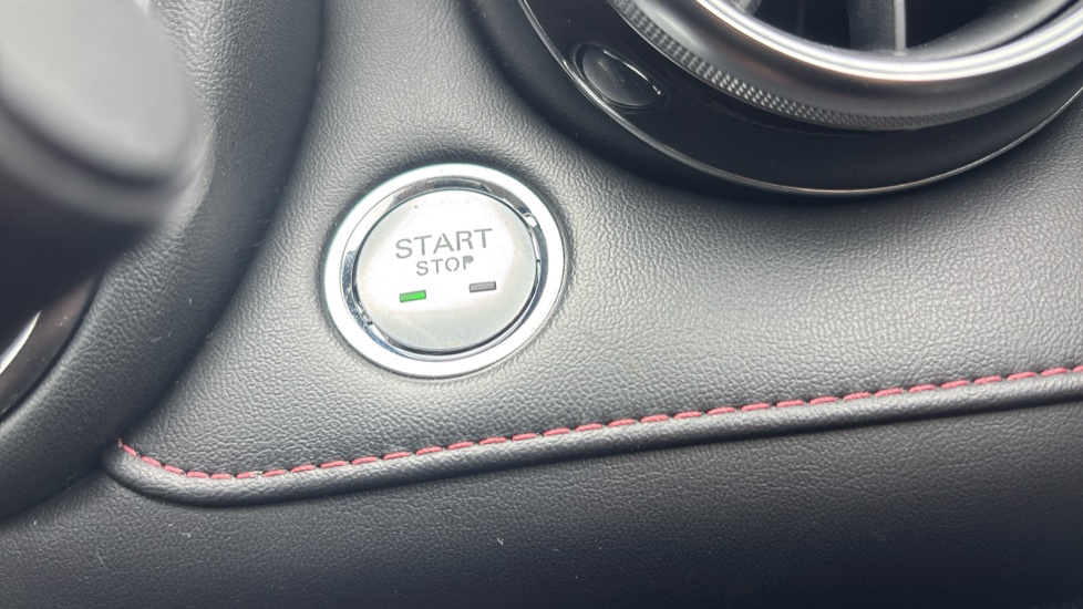 MG HS 1.5 T-GDI Excite 5dr DCT Petrol Hatchback - Image 26