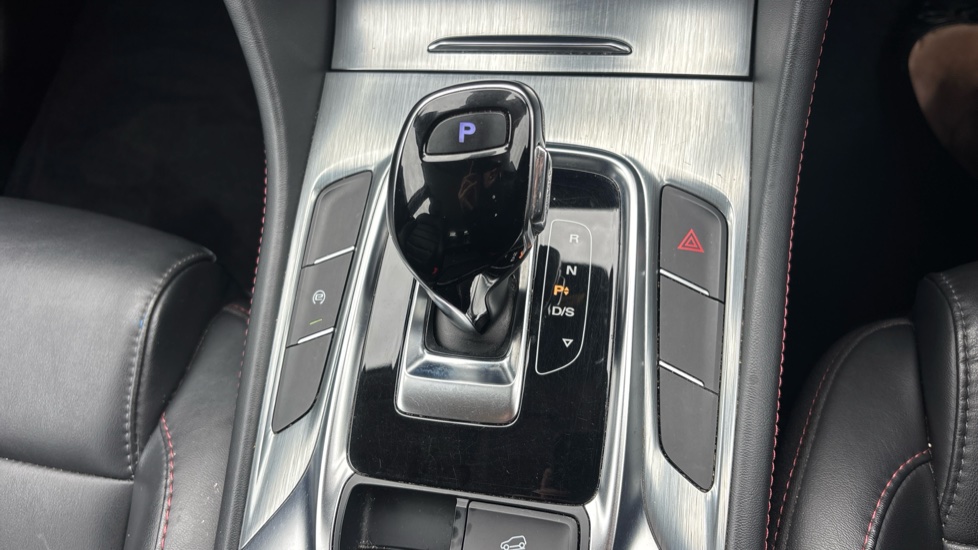 MG HS 1.5 T-GDI Excite 5dr DCT Petrol Hatchback - Image 35