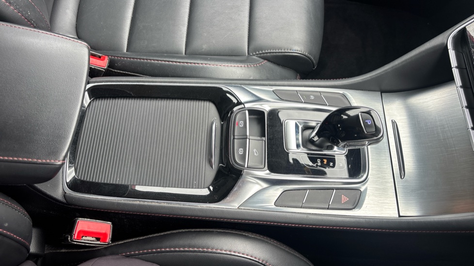 MG HS 1.5 T-GDI Excite 5dr DCT Petrol Hatchback - Image 38