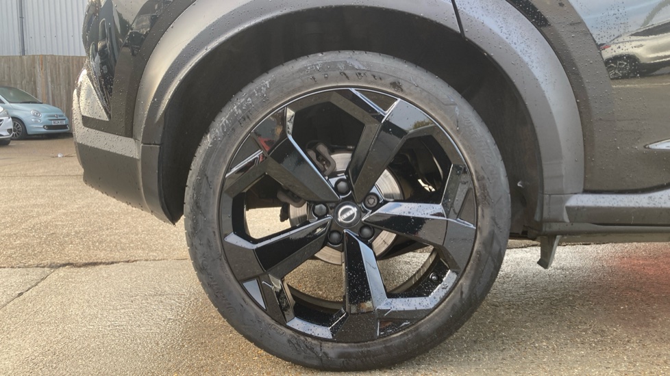 Nissan Juke 1.0 DiG-T Tekna 5dr DCT Petrol Hatchback - Image 7