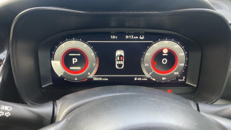 Nissan Juke 1.0 DiG-T Tekna 5dr DCT Petrol Hatchback - Image 18