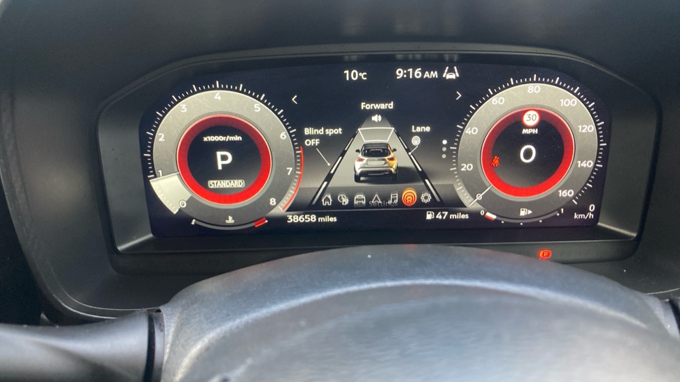 Nissan Juke 1.0 DiG-T Tekna 5dr DCT Petrol Hatchback - Image 38