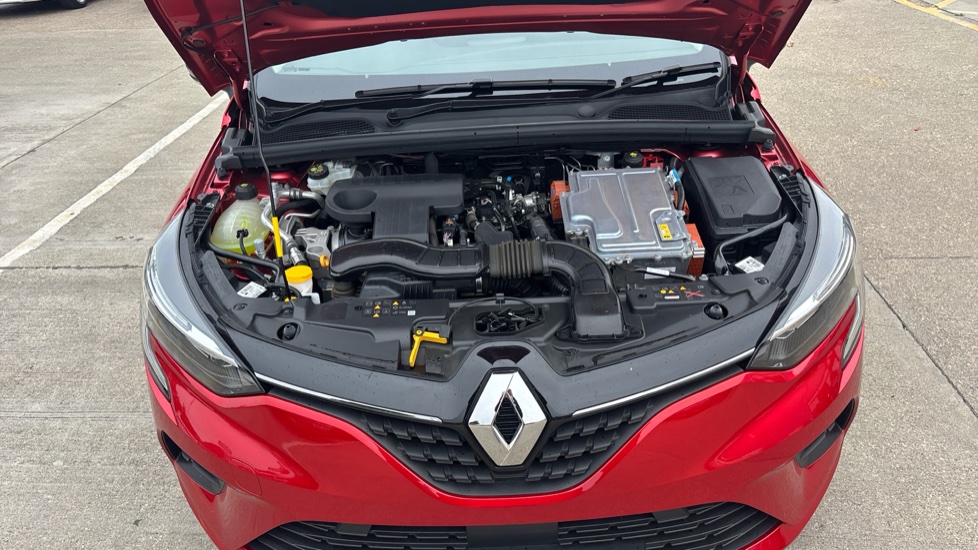 Renault Clio 1.6 E-TECH full hybrid 145 Evolution 5dr Auto Hybrid Hatchback - Image 8
