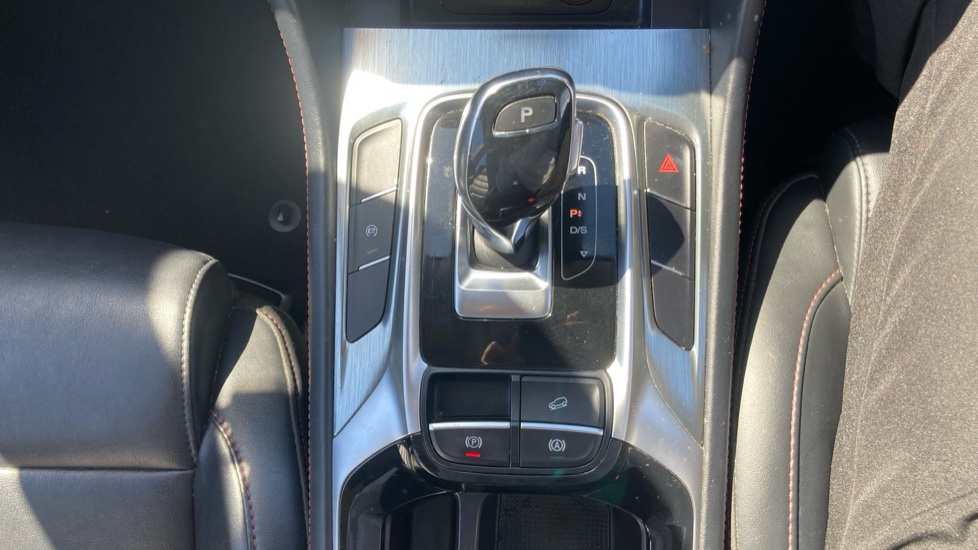 MG HS 1.5 T-GDI Excite 5dr DCT Petrol Hatchback - Image 27