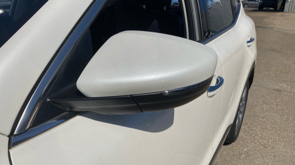 MG HS 1.5 T-GDI Excite 5dr DCT Petrol Hatchback - Image 39