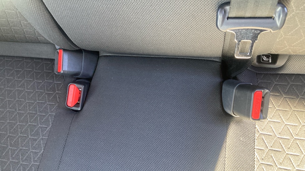 Suzuki Swift 1.2 Mild Hybrid Motion 5dr CVT Petrol Hatchback - Image 17