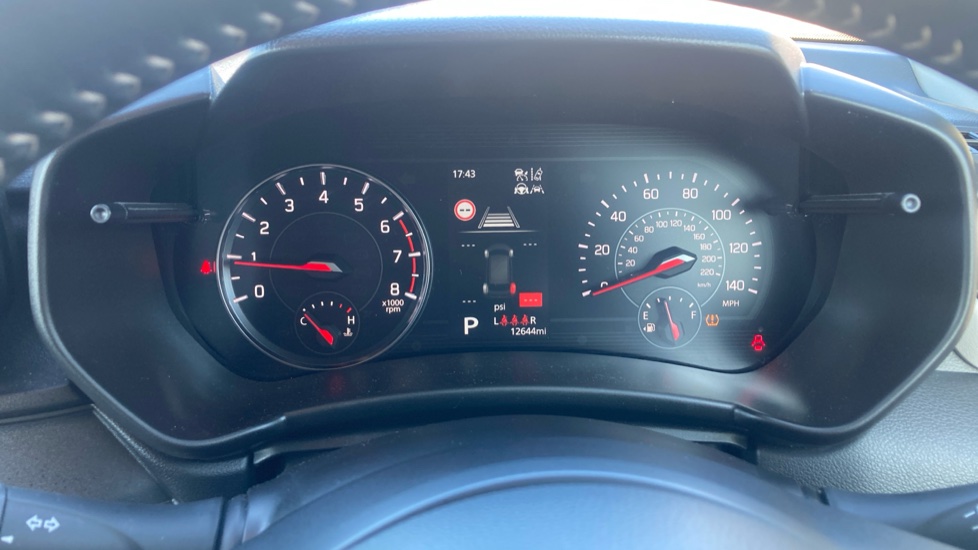 Suzuki Swift 1.2 Mild Hybrid Motion 5dr CVT Petrol Hatchback - Image 18