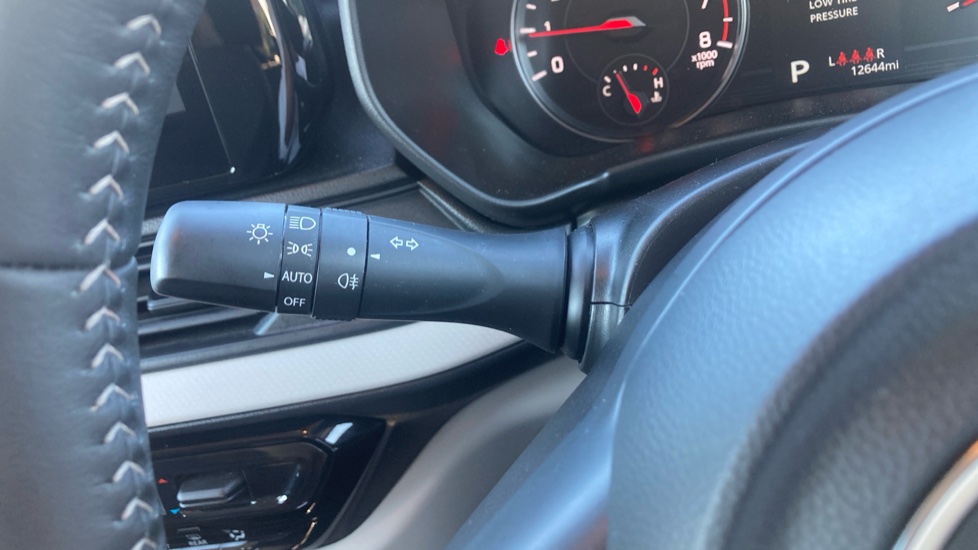Suzuki Swift 1.2 Mild Hybrid Motion 5dr CVT Petrol Hatchback - Image 33
