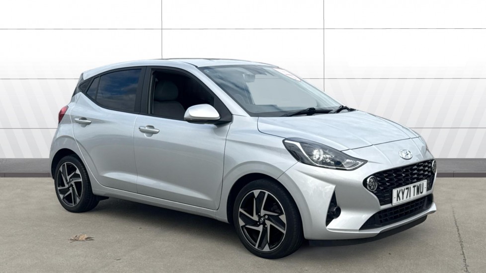 Hyundai i10 1.2 MPi Premium 5dr Auto Petrol Hatchback - Image 1