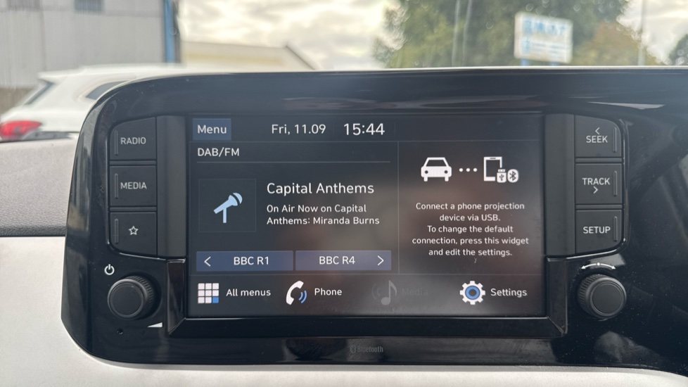 Hyundai i10 1.2 MPi Premium 5dr Auto Petrol Hatchback - Image 12