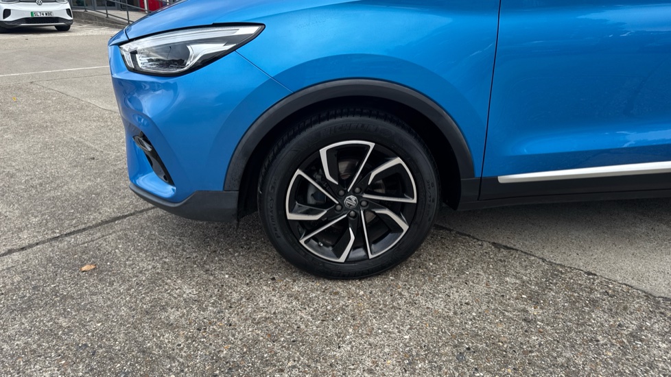 MG ZS 1.5 VTi-TECH Exclusive 5dr Petrol Hatchback - Image 26