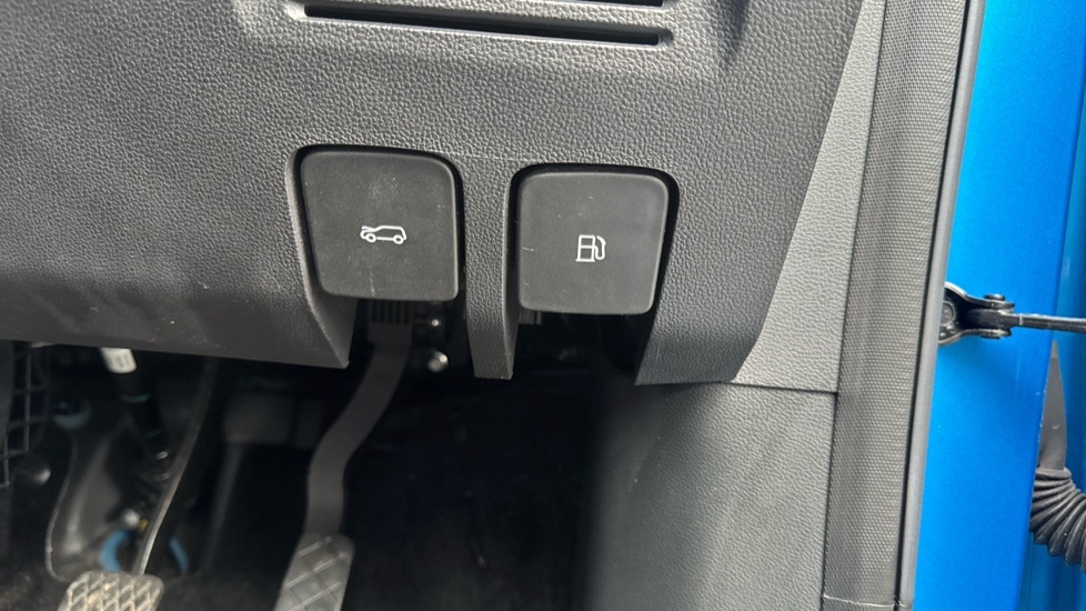 MG ZS 1.5 VTi-TECH Exclusive 5dr Petrol Hatchback - Image 34