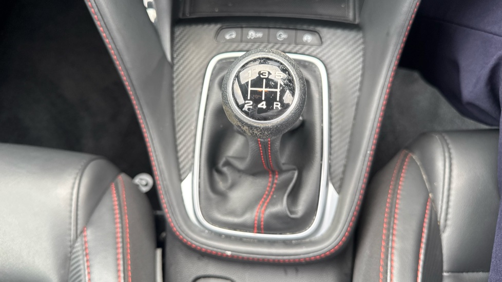 MG ZS 1.5 VTi-TECH Exclusive 5dr Petrol Hatchback - Image 41