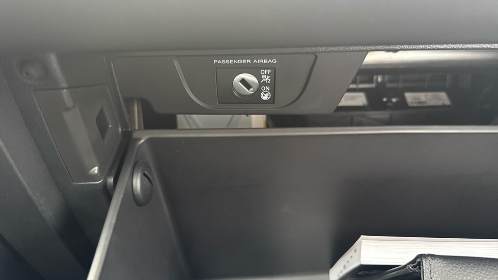 MG ZS 1.5 VTi-TECH Exclusive 5dr Petrol Hatchback - Image 44