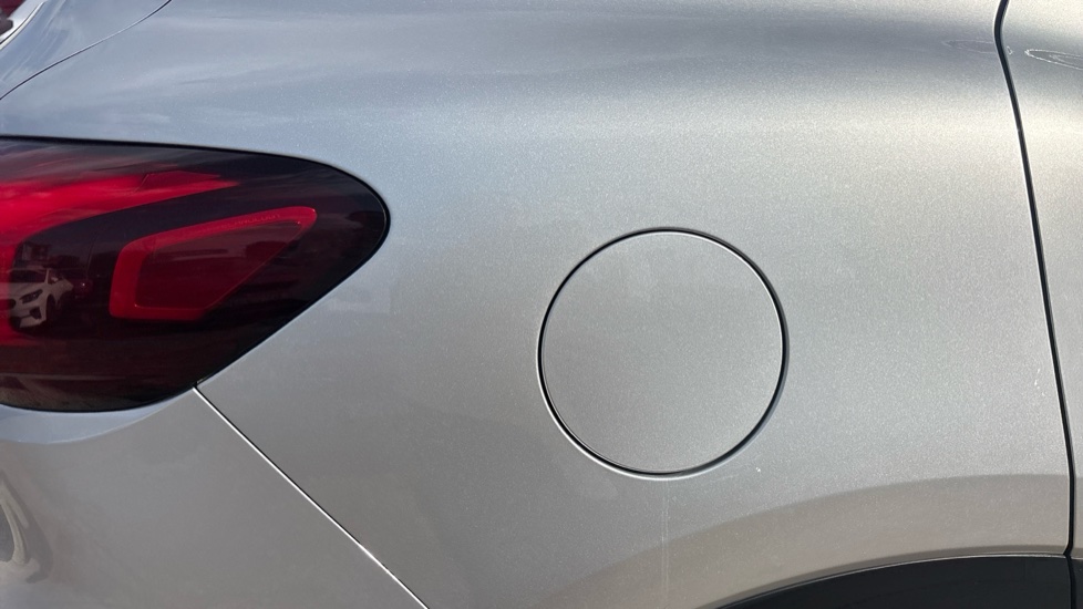MG HS 1.5 T-GDI PHEV Trophy 5dr Auto Hatchback - Image 24