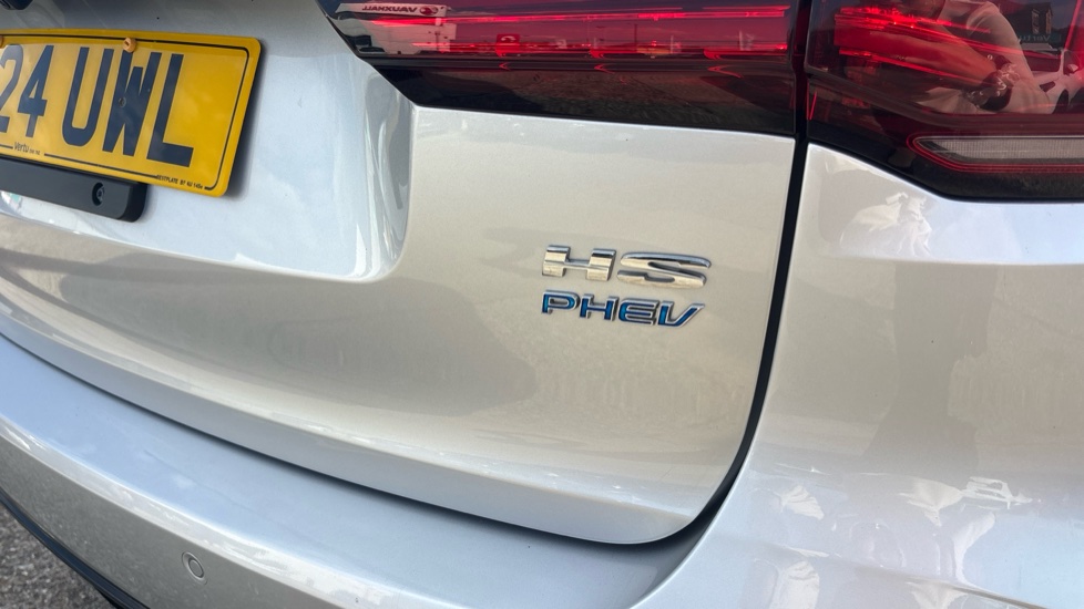 MG HS 1.5 T-GDI PHEV Trophy 5dr Auto Hatchback - Image 29
