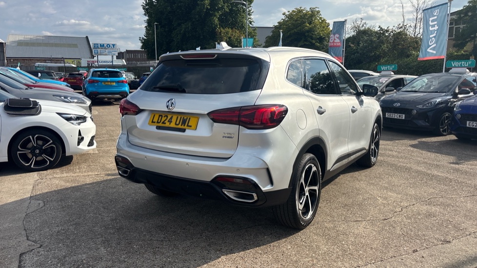 MG HS 1.5 T-GDI PHEV Trophy 5dr Auto Hatchback - Image 45