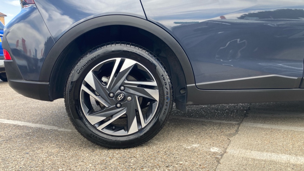Hyundai BAYON 1.0 TGDi 48V MHEV SE Connect 5dr DCT Petrol Hatchback - Image 7
