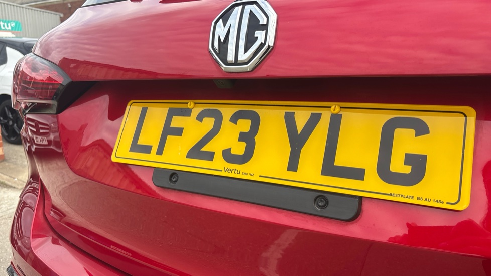 MG HS 1.5 T-GDI SE 5dr DCT Petrol Hatchback - Image 23