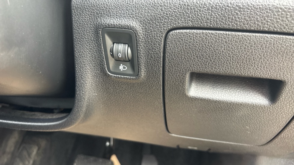 MG HS 1.5 T-GDI SE 5dr DCT Petrol Hatchback - Image 32