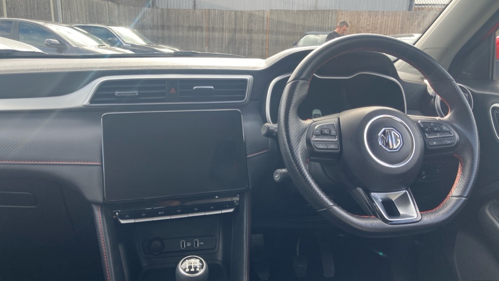 MG ZS 1.5 VTi-TECH Exclusive 5dr Petrol Hatchback - Image 10