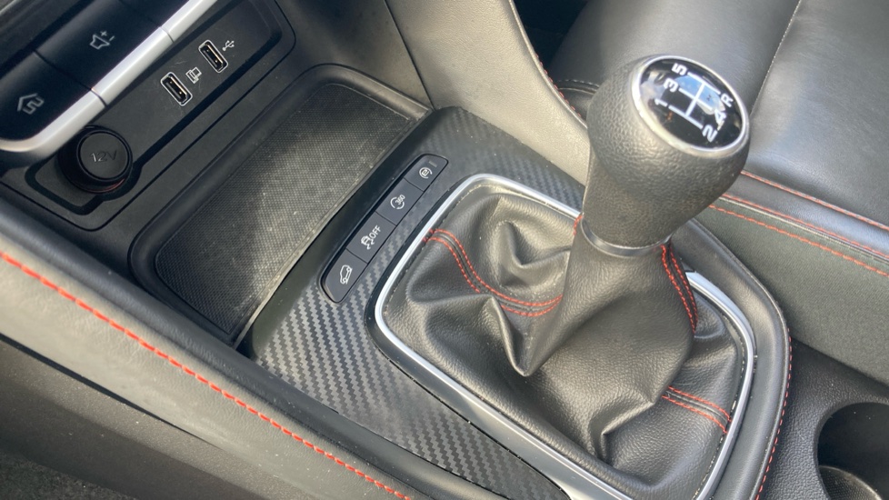 MG ZS 1.5 VTi-TECH Exclusive 5dr Petrol Hatchback - Image 21