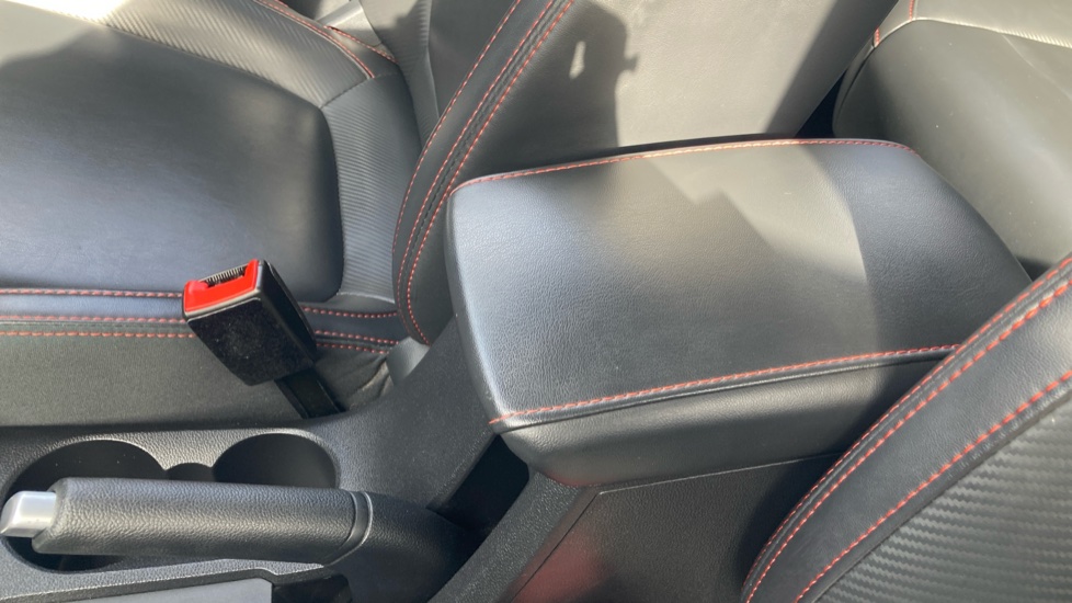 MG ZS 1.5 VTi-TECH Exclusive 5dr Petrol Hatchback - Image 25