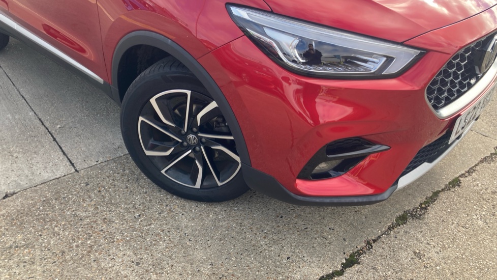 MG ZS 1.5 VTi-TECH Exclusive 5dr Petrol Hatchback - Image 33