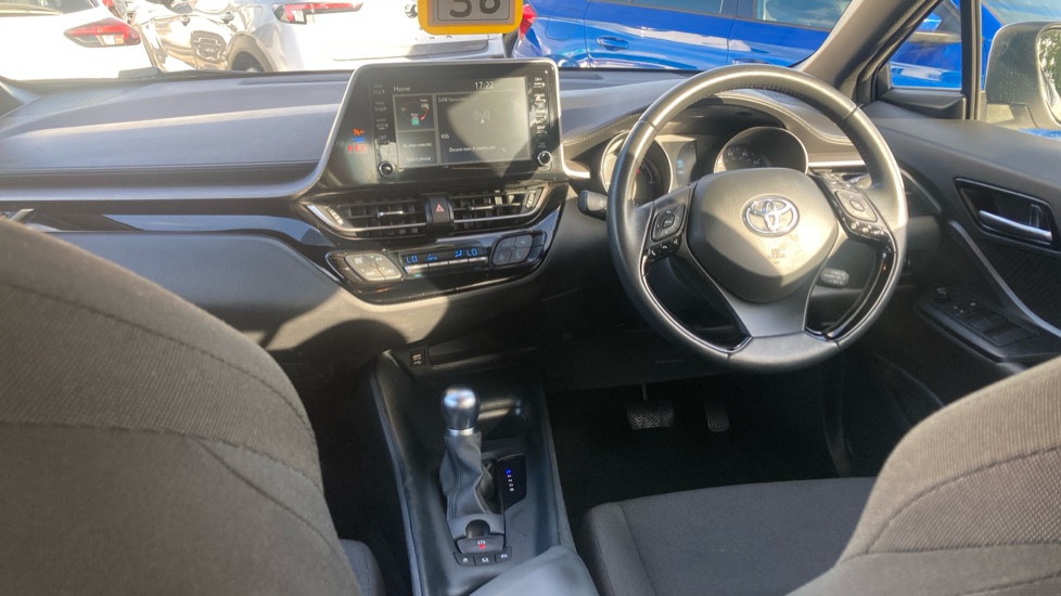 Toyota C-HR 1.8 Hybrid Icon 5dr CVT Hybrid Hatchback - Image 10