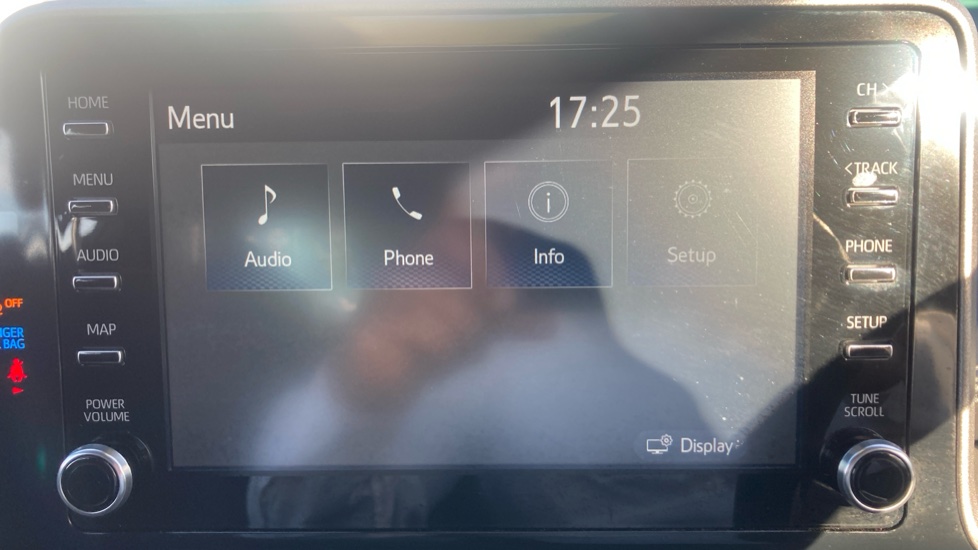 Toyota C-HR 1.8 Hybrid Icon 5dr CVT Hybrid Hatchback - Image 21