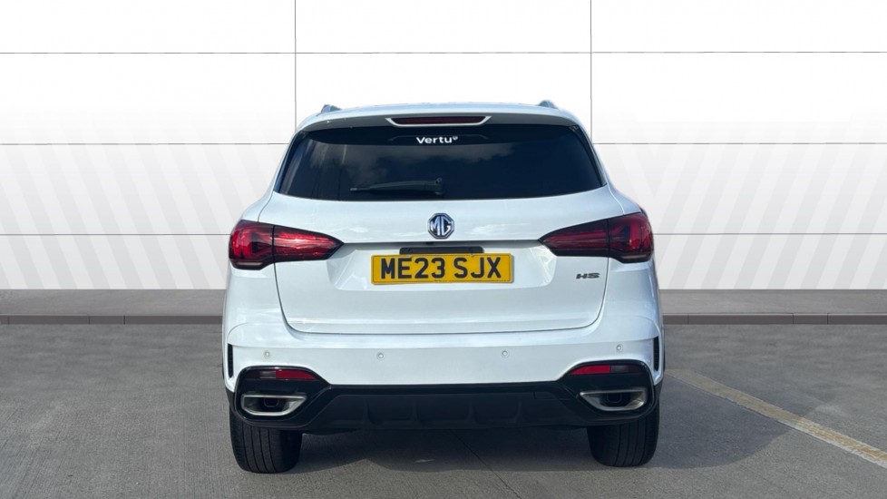 MG HS 1.5 T-GDI Trophy 5dr DCT Petrol Hatchback - Image 6
