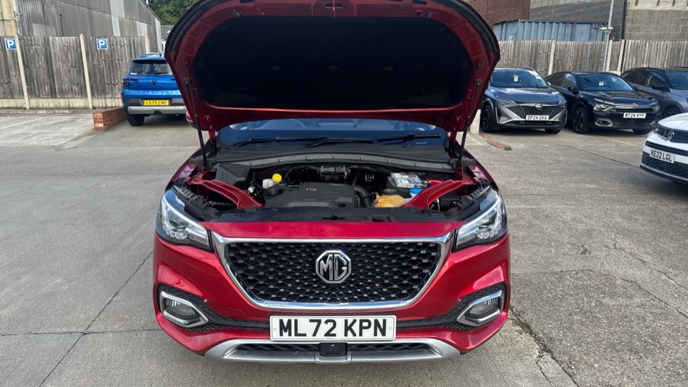 MG HS 1.5 T-GDI Excite 5dr DCT Petrol Hatchback - Image 8