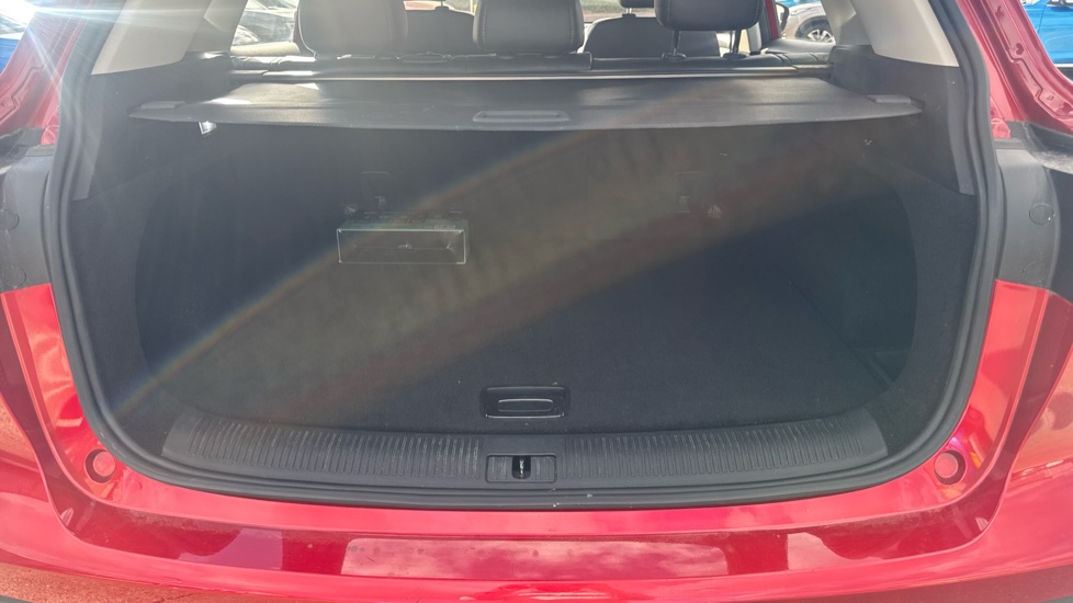MG HS 1.5 T-GDI Excite 5dr DCT Petrol Hatchback - Image 28